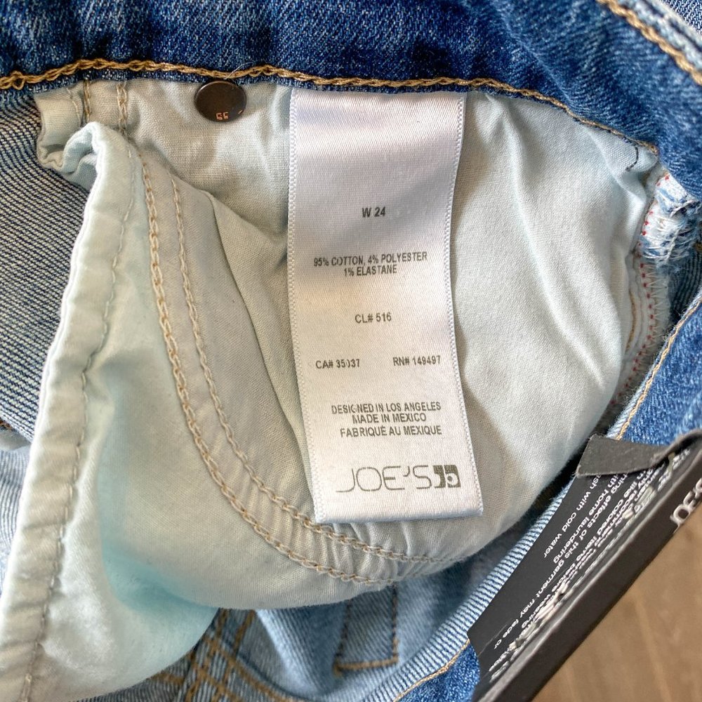 Joe's Jeans Distressed Slim Boyfriend Crop Jean 24 - Picture 8 of 11
